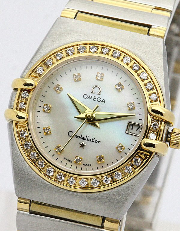 Omega My Choice Mini 1365.75.00 Ladies 22.5 Mm Steel & Yellow Gold Set With Diamonds Case Quartz Movement - Image 3